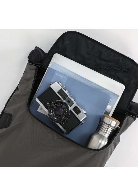 Plecak Doughnut Christopher Street Cruise III Series Dark Grey 18L