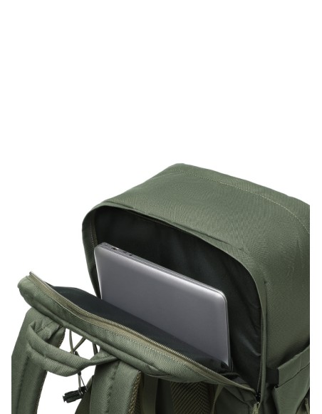 Plecak kabinowy Doughnut Flayer 25L 40x30x20 &ndash; kolor Olive, komora na laptopa do 17 cali
