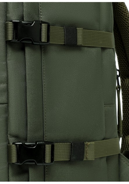 Plecak kabinowy Doughnut Flayer 25L 40x30x20 &ndash; kolor Olive, boczne paski i klamry