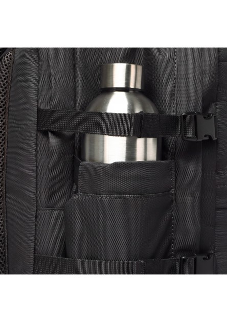 Plecak Doughnut Flayer Black 25L &ndash; plecak do samolotu 40x30x20 (bagaż podręczny Ryanair / Wizz Air)