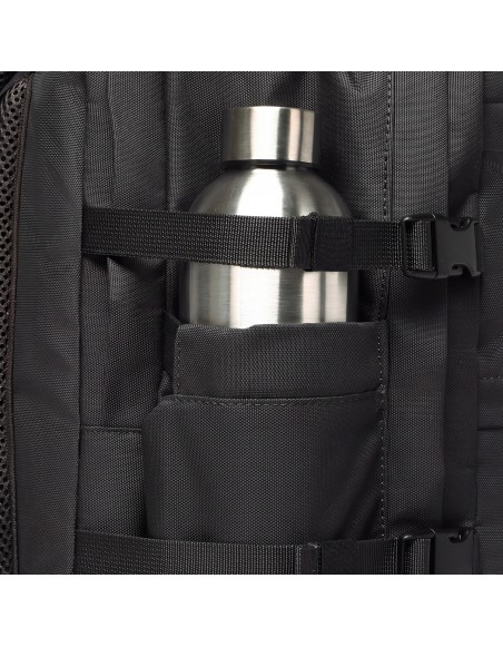 Plecak Doughnut Flayer Black 25L &ndash; plecak do samolotu 40x30x20 (bagaż podręczny Ryanair / Wizz Air)