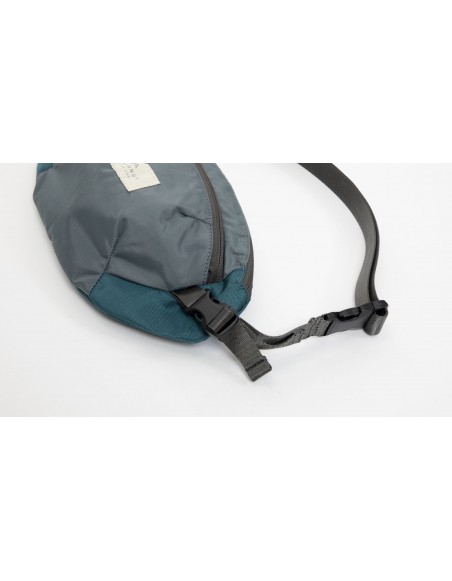 Nerka Doughnut Seattle Jungle Series Charcoal x Teal 1,5L