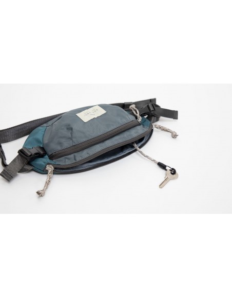 Nerka Doughnut Seattle Jungle Series Charcoal x Teal 1,5L