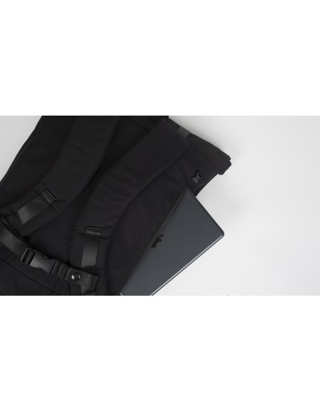 Plecak Doughnut Christopher Nylon Black Series Black 18L