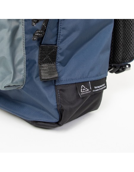 Plecak Doughnut Macaroon Large Go Wild Series Black x Navy 20L