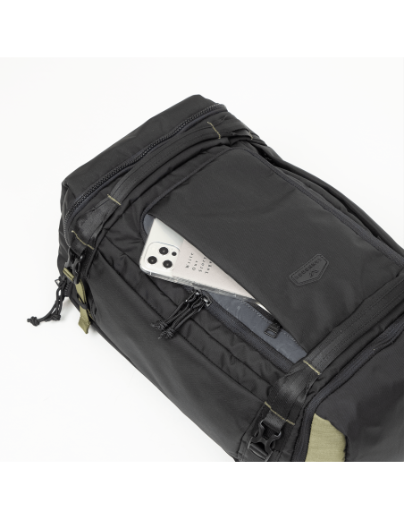 Plecak Doughnut Navigator Light Titan Series Black 30L