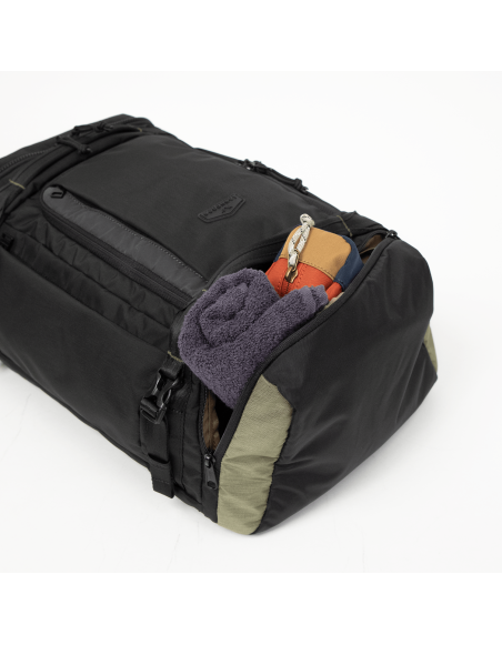 Plecak Doughnut Navigator Light Titan Series Black 30L