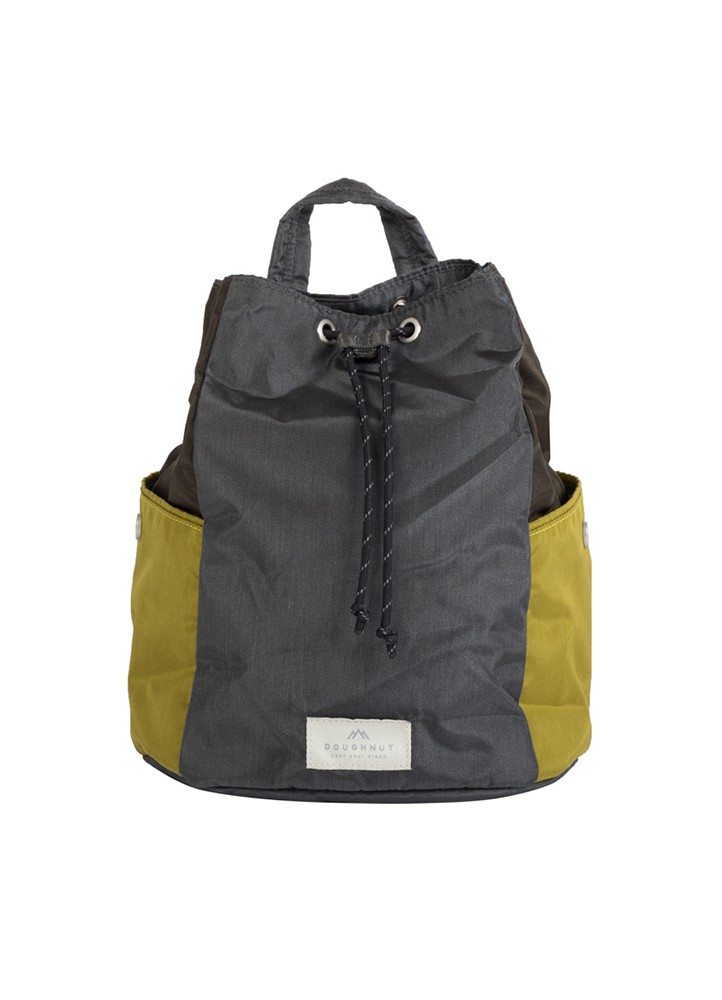 Plecak Doughnut Sonoma Glossy Blocking Series Charcoal x Grassy 15L